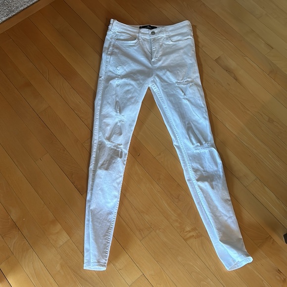Hollister white high waisted skinny jeans with rips size 52, 27w, 30l - Picture 2 of 4